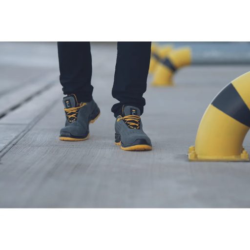 Yuwill ESD S1P munkavédelmi cipő 